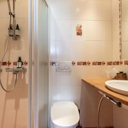 Uuvana By Interhome 萨利色尔卡